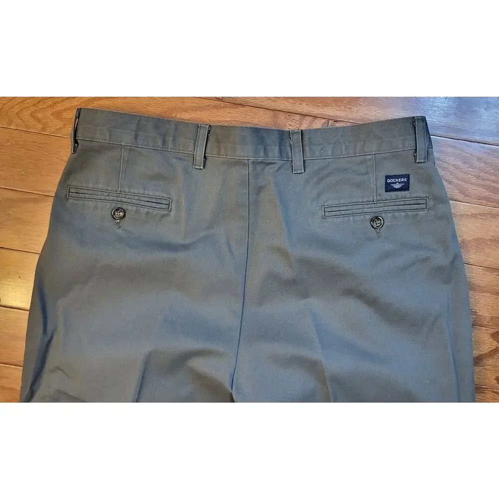 Dockers Men's Pants / Chinos W36 / L29 Lt Olive Green